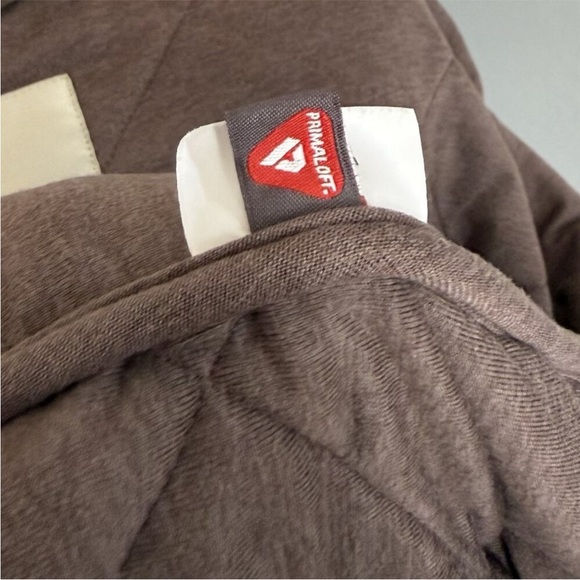 Vuori Halo Insulated Quilted Jacket in Hazel Heather Size S - Picture 7 of 8